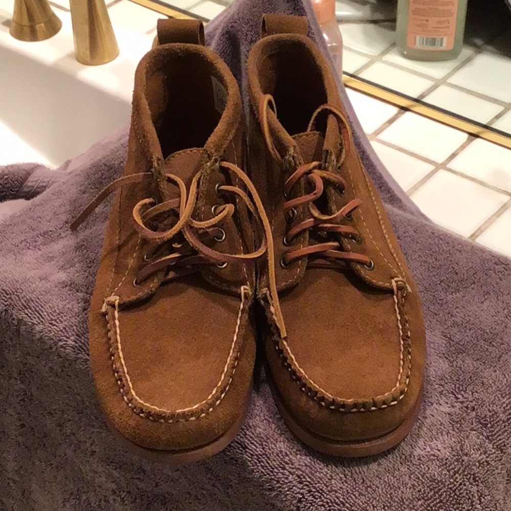 Brooks Brother suede boots great used conditions 8/D